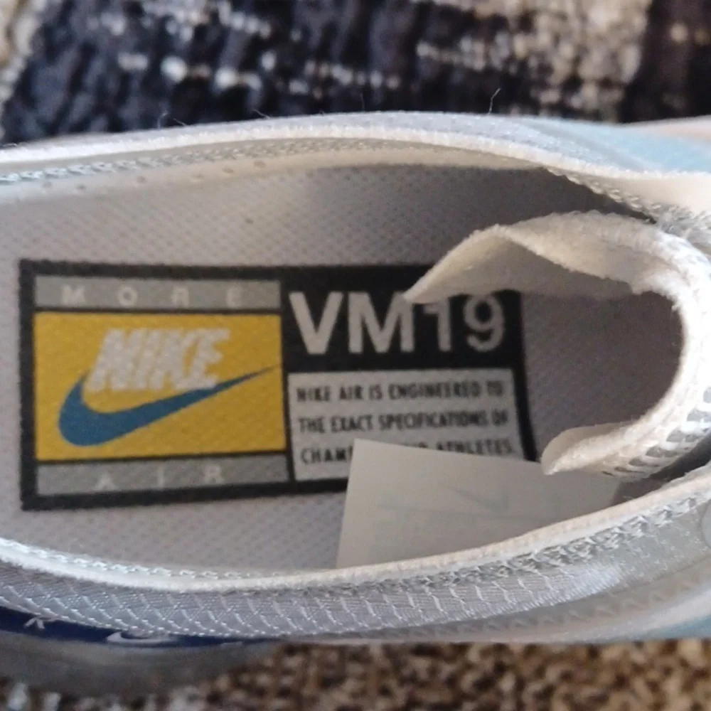 Nike Air VaporMax 2019 SE - Size 7 - Picture 10 of 12